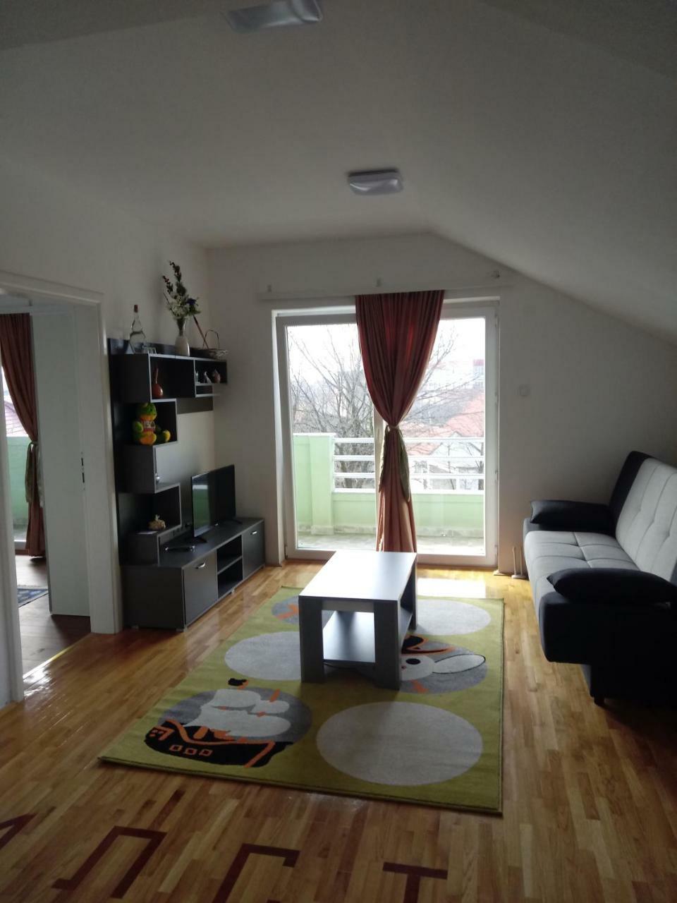 Dado Apartment Биелина Екстериор снимка
